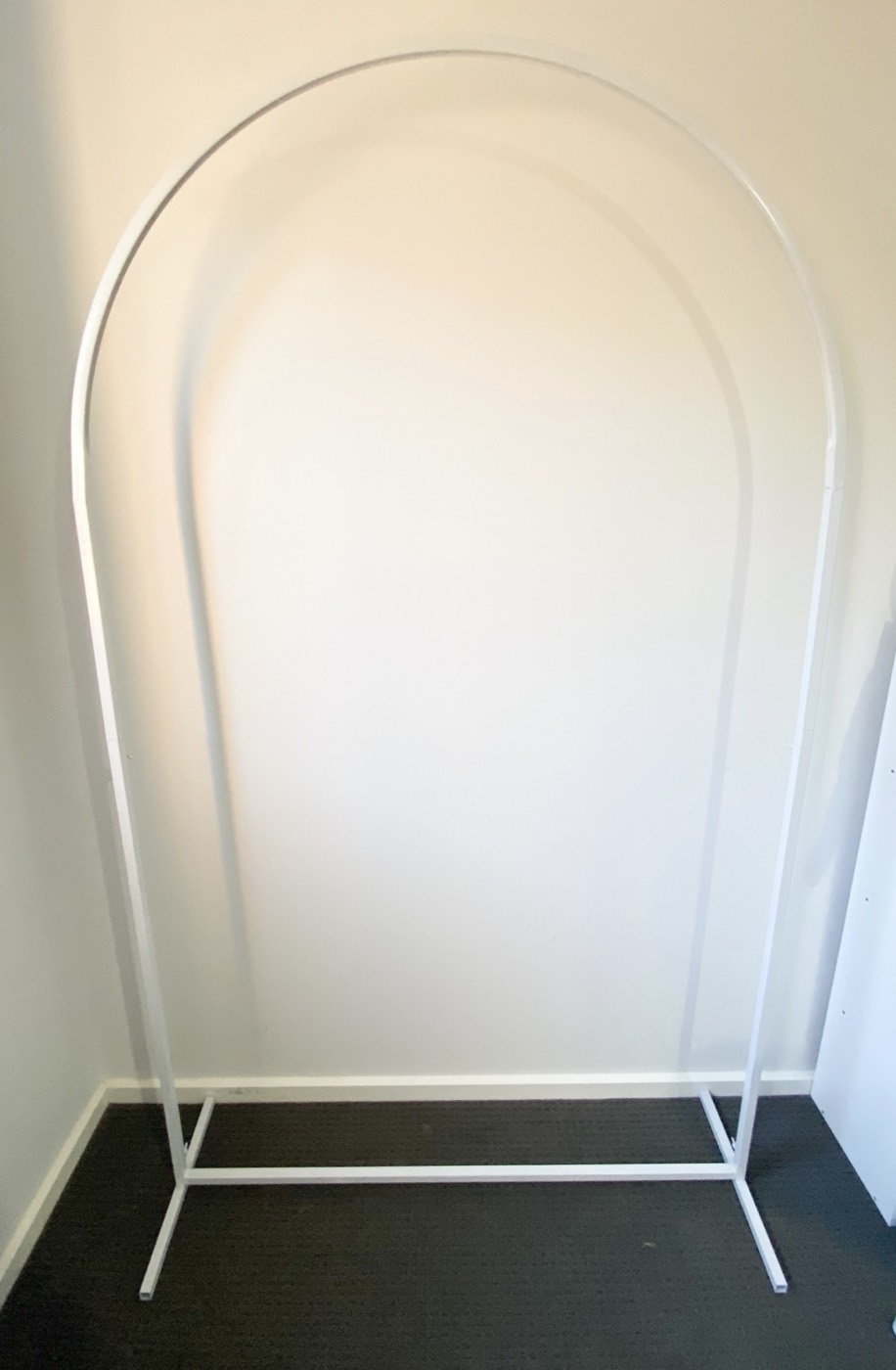 Large White Arch Stand