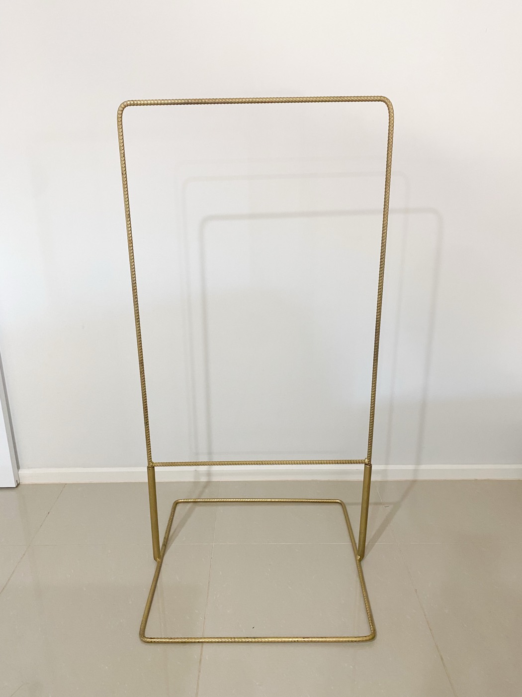 Small Gold Stand